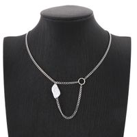 Großhandel Einfacher Stil Geometrisch Einfarbig Rostfreier Stahl Perlmutt Überzug Halskette Mit Anhänger sku image 7