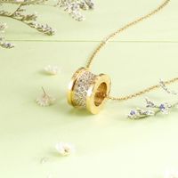 Stainless Steel Titanium Steel 18K Gold Plated Vintage Style Plating Geometric Round Pendant Necklace main image 3