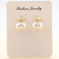 1 Pair Simple Style Geometric Oval Plating Inlay Copper Pearl Ear Studs main image 2