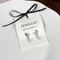 1 Pair Vintage Style Solid Color Plating Inlay Alloy Opal Rhinestones White Gold Plated Drop Earrings main image 5