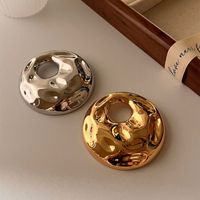 Casual Simple Style Solid Color Alloy Plating Hollow Out Women's Brooches 1 Piece main image 6