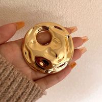 Casual Simple Style Solid Color Alloy Plating Hollow Out Women's Brooches 1 Piece main image 4