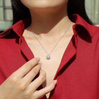 Simple Style Round Sterling Silver Inlay Moissanite Pendant Necklace main image 2