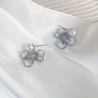 1 Pair Sweet Flower Plating Alloy White Gold Plated Ear Studs main image 1