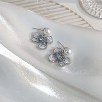1 Pair Sweet Flower Plating Alloy White Gold Plated Ear Studs main image 4