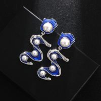 1 Pair Vintage Style Color Block Plating Inlay Alloy Artificial Pearls Drop Earrings main image 4