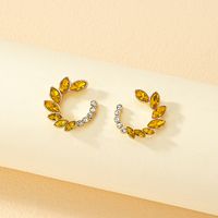 Wholesale Jewelry Casual Elegant Simple Style Flower Wreath Floral Alloy Zircon 14k Gold Plated Plating Inlay Ear Studs sku image 1