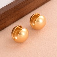 1 Pair Ig Style Simple Style Spherical Solid Color Plating Three-dimensional Copper 18k Gold Plated Ear Studs main image 4