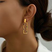 1 Pair Elegant Modern Style Commute Square Asymmetrical Plating 201 Stainless Steel Plastic 18K Gold Plated Drop Earrings main image 7