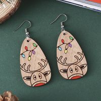 1 Pair Cute Vintage Style Elk Printing Wood Drop Earrings main image 4