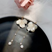 1 Pair Ig Style Sweet Flower Tassel Pearl Plating Shell Drop Earrings main image 4