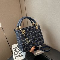 Women's All Seasons Woolen Solid Color Classic Style Sewing Thread Square Zipper Handbag main image 7