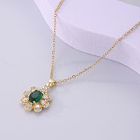 Retro Flower Stainless Steel Copper Plating Inlay Zircon 18k Gold Plated Pendant Necklace sku image 1
