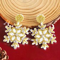 1 Pair Simple Style Classic Style Snowflake Inlay Alloy Plastic Resin Rhinestones Drop Earrings main image 1