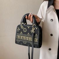 Women's Canvas Letter Basic Classic Style Sewing Thread Square Zipper Handbag Crossbody Bag Square Bag sku image 2