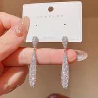 1 Pair Simple Style Water Droplets Plating Inlay Copper Rhinestones Gold Plated Drop Earrings main image 1