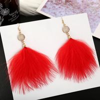 1 Pair Elegant Lady Solid Color Feather Drop Earrings sku image 2