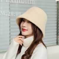 Women's Simple Style Solid Color Eaveless Bucket Hat main image 5