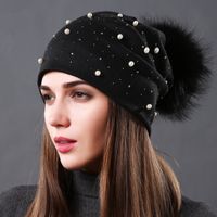 Women's Sweet Simple Style Solid Color Pom Poms Eaveless Beanie Hat main image 1