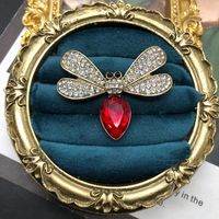 Simple Style Bee Alloy Inlay Rhinestones Women's Brooches main image 5
