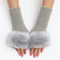 Women's Classic Style Solid Color Gloves 1 Pair main image 1