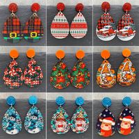 1 Pair Cartoon Style Cute Santa Claus Snowman Wood Drop Earrings main image 2