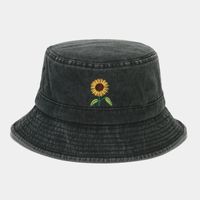 Women's Basic Sunflower Embroidery Big Eaves Bucket Hat sku image 1