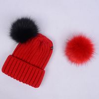 Femmes Mignon Couleur Unie Pompons Sertissage Bonnet De Laine main image 5