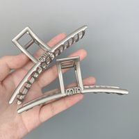 Einfacher Stil Brief Metall Überzug Haarkrallen main image 1