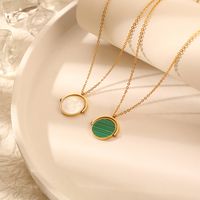 304 Stainless Steel Simple Style Plating Inlay Round Malachite Shell Pendant Necklace main image 1