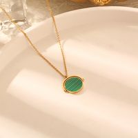 304 Stainless Steel Simple Style Plating Inlay Round Malachite Shell Pendant Necklace main image 5