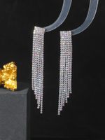 1 Par Elegante Color Sólido Enchapado Embutido Cobre Diamantes De Imitación Plateado Pendientes De Gota main image 3
