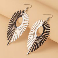 1 Pair Exaggerated Geometric Solid Color Stoving Varnish Plating Metal Drop Earrings main image 4