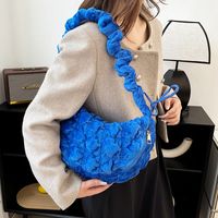 Women's Autumn&winter Polyester Solid Color Maximalism Classic Style Streetwear Knot Sewing Thread Dumpling Shape Zipper Underarm Bag sku image 7