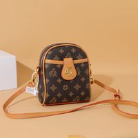 Women's Pu Leather Printing Classic Style Sewing Thread Square Zipper Crossbody Bag main image 7