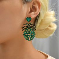 1 Pair Elegant Retro Luxurious Heart Shape Pineapple Hollow Out Inlay Zinc Alloy Rhinestones Dangling Earrings main image 8