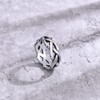 Vintage Style Commute Solid Color 304 Stainless Steel Criss Cross Men's Rings main image 1