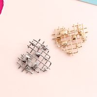 Shiny Heart Shape Alloy Inlay Rhinestones Glass Women's Brooches main image 5