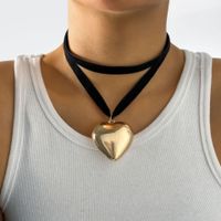 Vintage Style Heart Shape Plastic Flocking Wholesale Pendant Necklace sku image 5