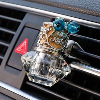 Simple Multi-color Transparent Geometric Pattern Crystal Car Interior Car Air Conditioning Vent Perfume Bottle Hanging Ornaments sku image 2