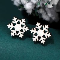1 Pair Cute Christmas Hat Santa Claus Snowflake Wood Ear Studs sku image 5