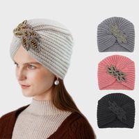 Women's Basic Vintage Style Simple Style Flower Beaded Eaveless Wool Cap main image 2