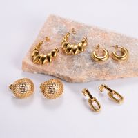 1 Pair Vintage Style C Shape Leaves Solid Color Plating 304 Stainless Steel 18K Gold Plated Ear Studs main image 4