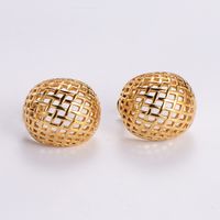 1 Par Estilo Vintage Forma De C Sale De Color Sólido Enchapado Acero Inoxidable 304 Chapados en oro de 18k Pendientes sku image 8