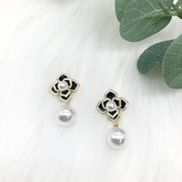 1 Pair Modern Style Solid Color Copper Plating Inlay Zircon Ear Studs sku image 2