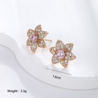 1 Pair Xuping Simple Style Classic Style Maple Leaf Heart Shape Flower Plating Inlay Copper Alloy Artificial Gemstones 14k Gold Plated 18k Gold Plated Ear Studs main image 4