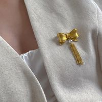 Vintage Style Bow Knot Alloy Copper Women's Brooches main image 5