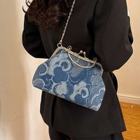 Women's Denim Flower Classic Style Sewing Thread Shell Clasp Frame Handbag main image 2