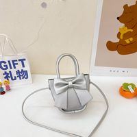 Girl's Pu Leather Solid Color Bow Knot Cute Square Magnetic Buckle Handbag sku image 2