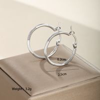 1 Pair XUPING Simple Style Classic Style Solid Color 304 Stainless Steel Earrings main image 3